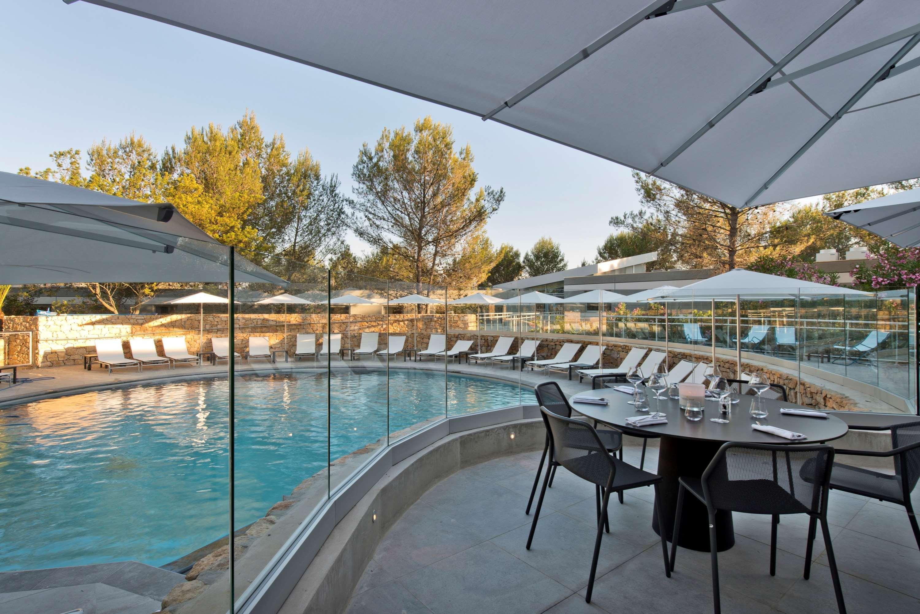 Golden Tulip Sophia Antipolis - Hotel&Spa Valbonne Buitenkant foto