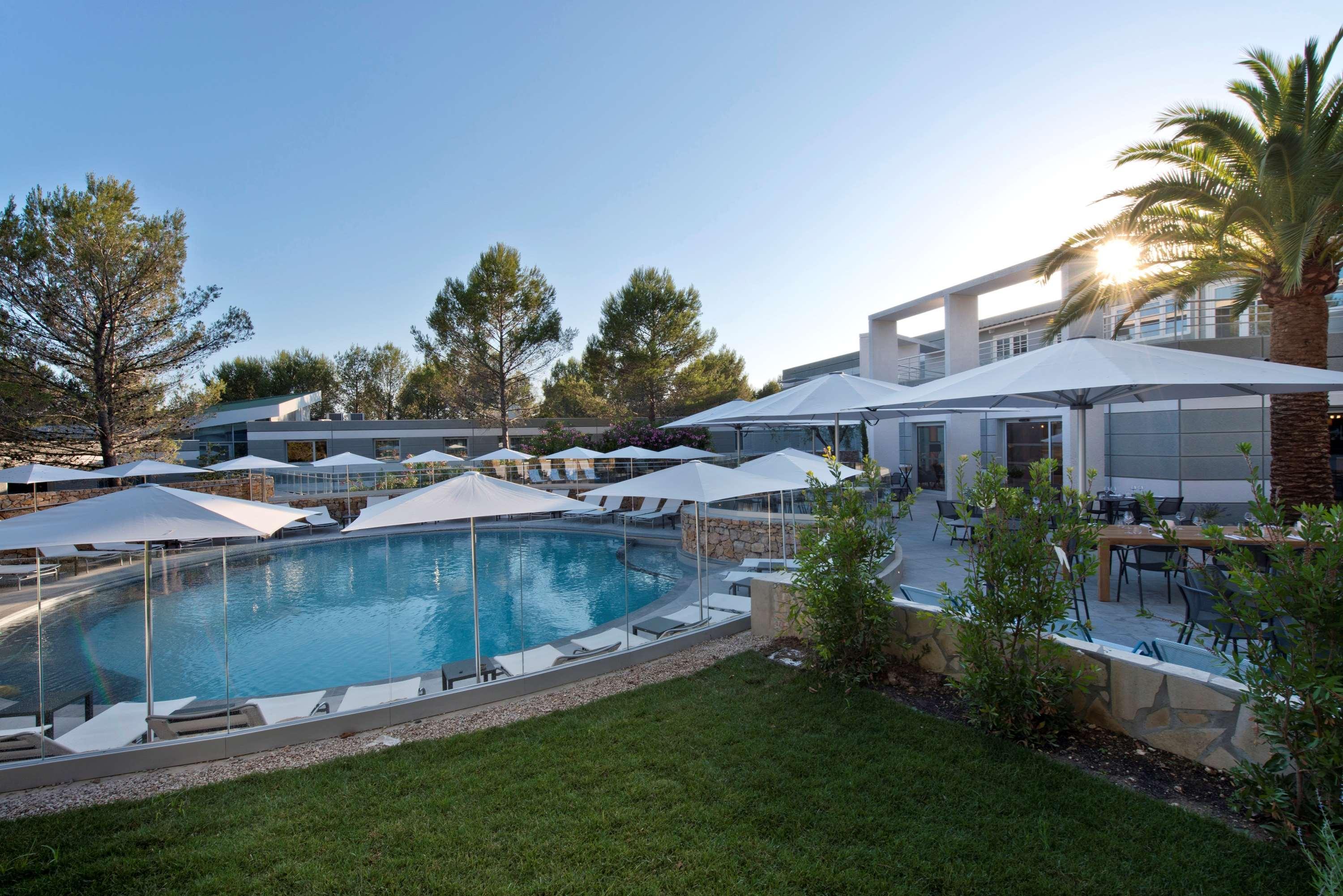 Golden Tulip Sophia Antipolis - Hotel&Spa Valbonne Buitenkant foto