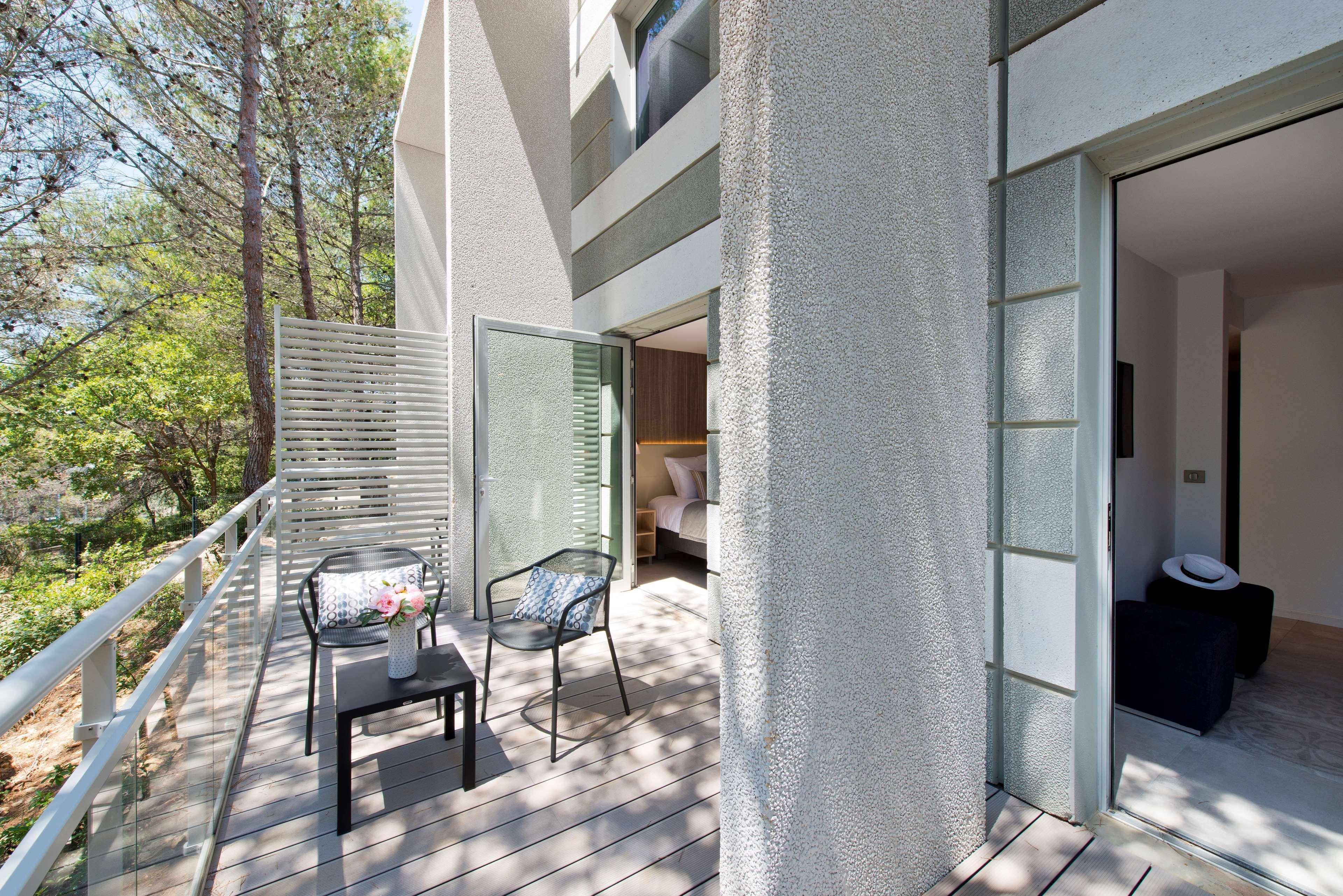 Golden Tulip Sophia Antipolis - Hotel&Spa Valbonne Buitenkant foto