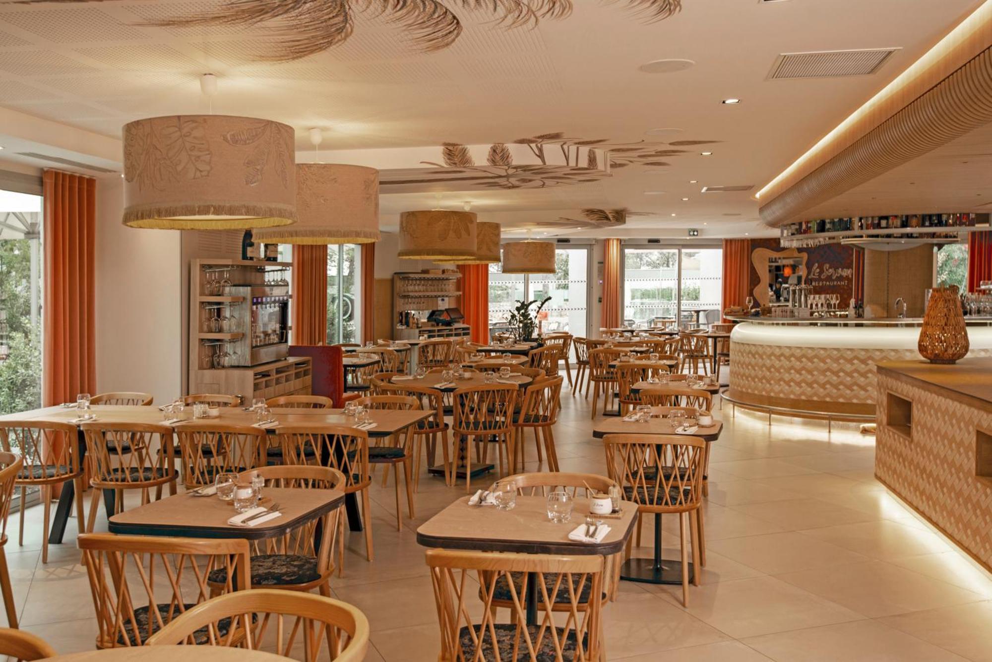 Golden Tulip Sophia Antipolis - Hotel&Spa Valbonne Buitenkant foto