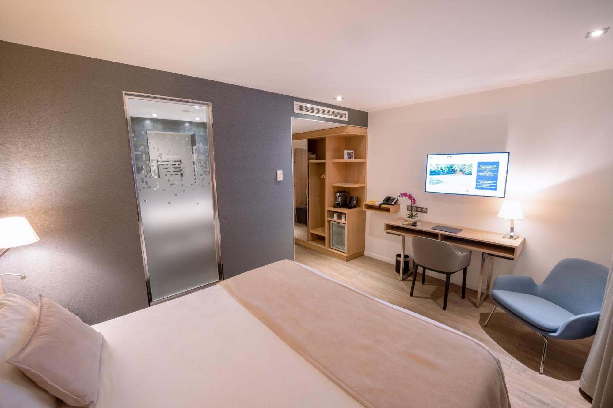 Golden Tulip Sophia Antipolis - Hotel&Spa Valbonne Buitenkant foto