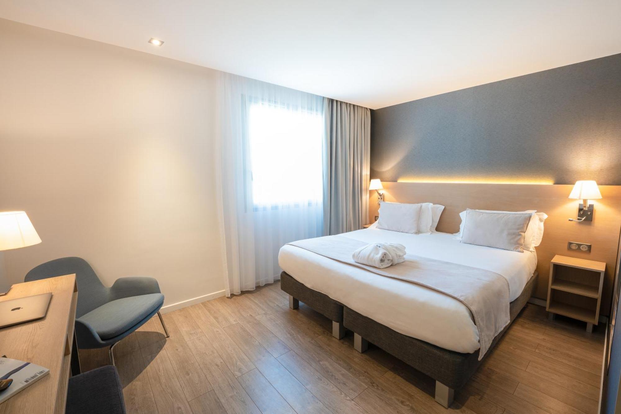 Golden Tulip Sophia Antipolis - Hotel&Spa Valbonne Buitenkant foto
